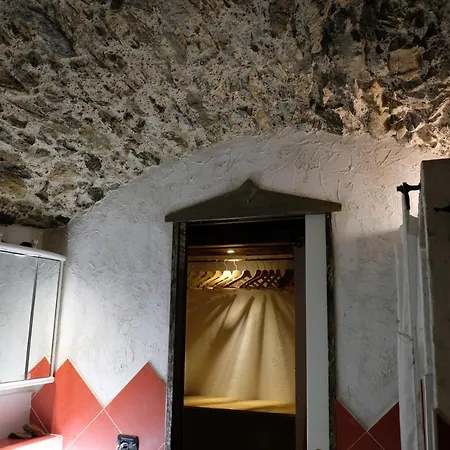 Montemezzo Le In Pietra Lägenhet