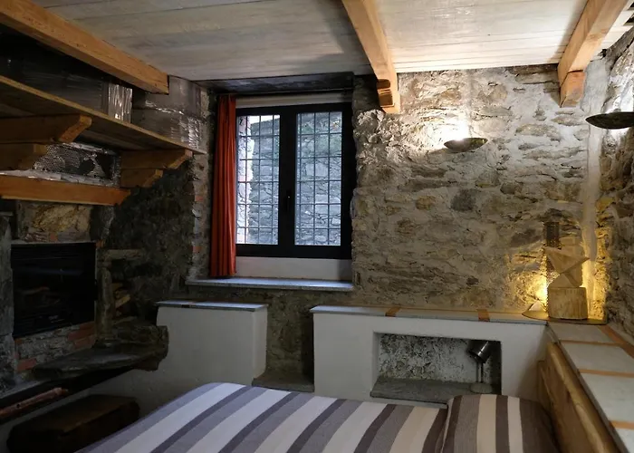 Apartamento Montemezzo Le In Pietra